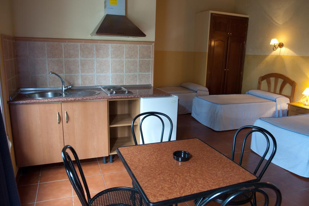 Aparthotel Las Palomas Ла Пуебла де лос Инфантес Екстериор снимка